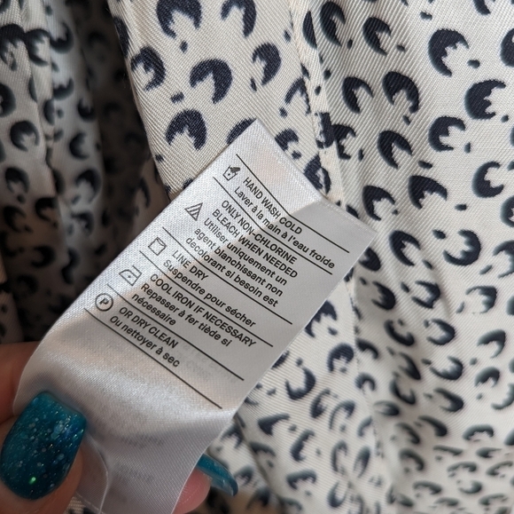 VINCE. Black and White Wrap Skirt - Picture 14 of 15